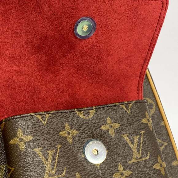 LOUIS VUITTON Brown Monogram Tote Bag - Picture 8 of 9